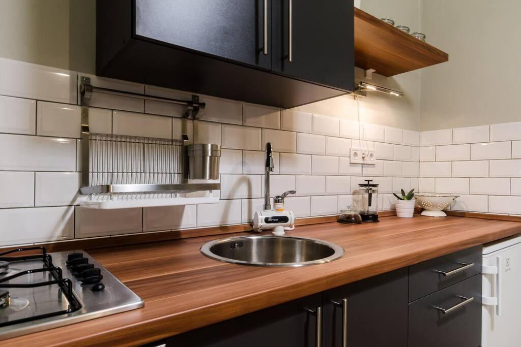 Cosy Apartment In Party District K30 Βουδαπέστη Εξωτερικό φωτογραφία
